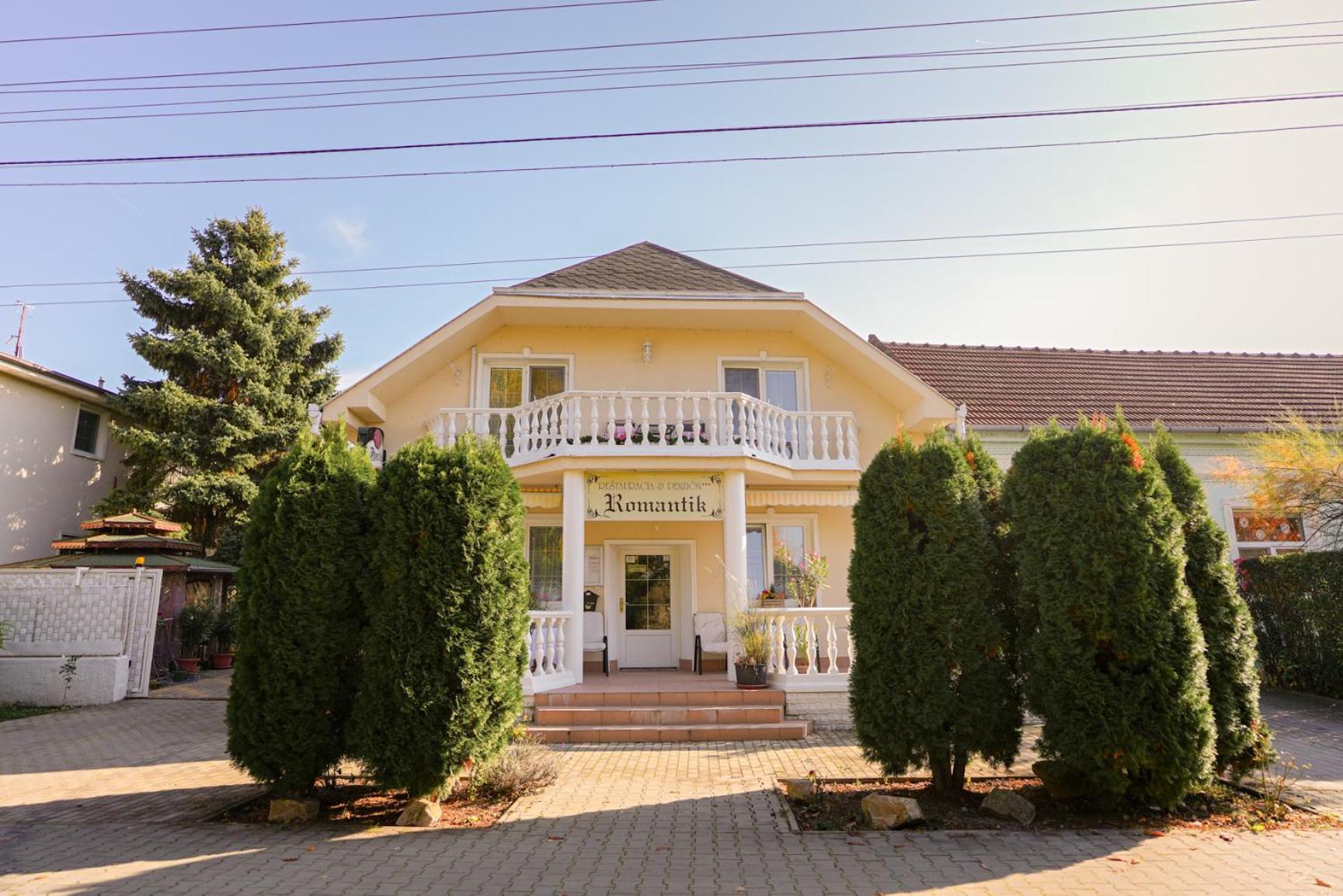 Penzion Romantik Dolná Streda 外观 照片